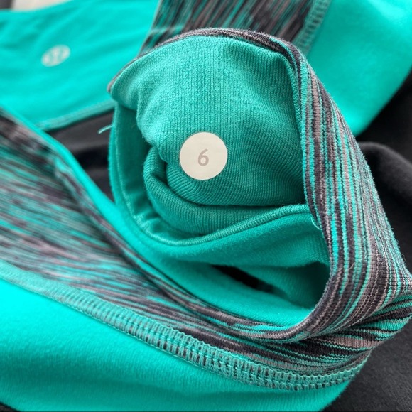 Lululemon Athletica Reversible Full Length Leggings Teal Black Size 6 - Picture 5 of 6
